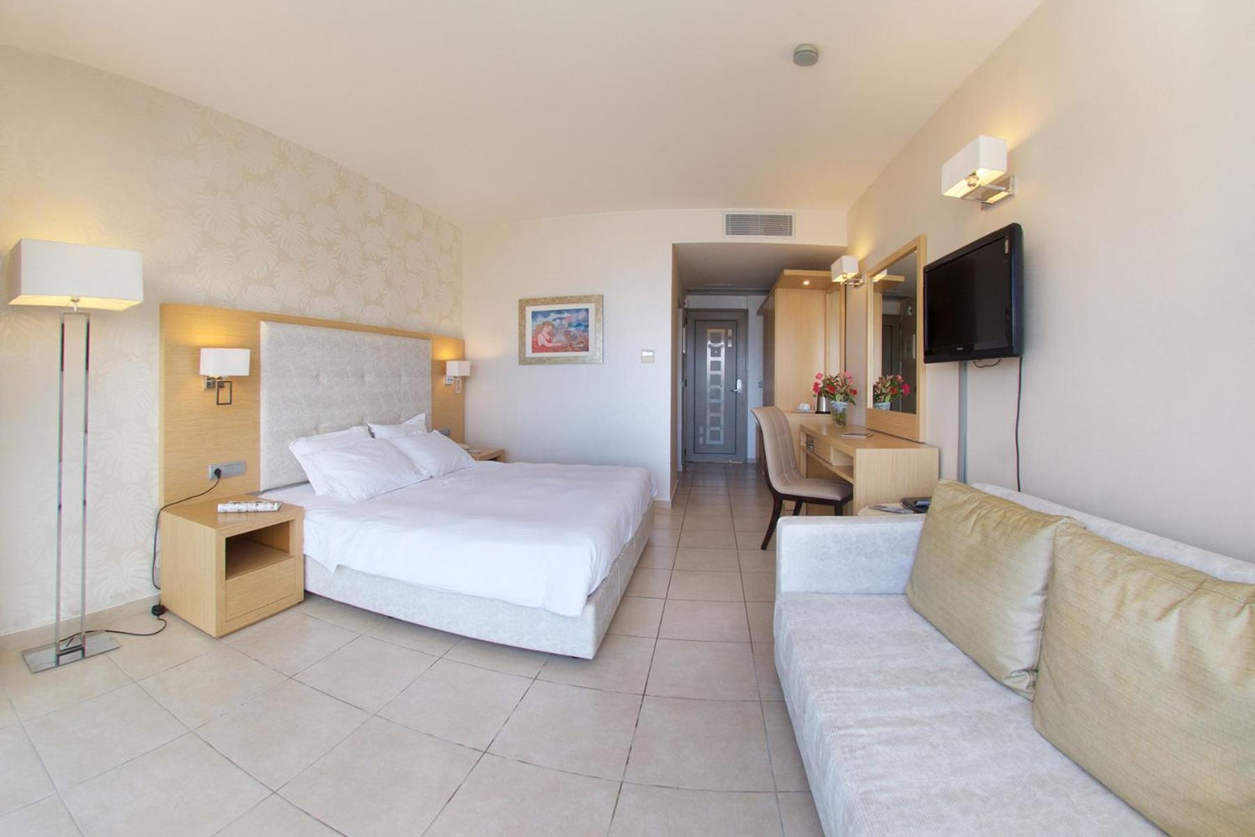 Ionian Emerald Resort Karavomylos Quarto foto